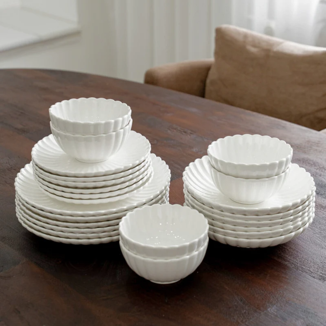 Lotus Serviesset 24-Delig – Voor 6 Personen – Wit Porselein