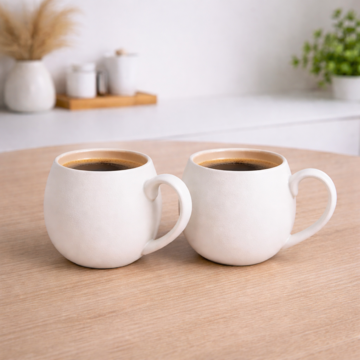 Mokken Set van 2 – 330 ml – Mat Wit/Beige