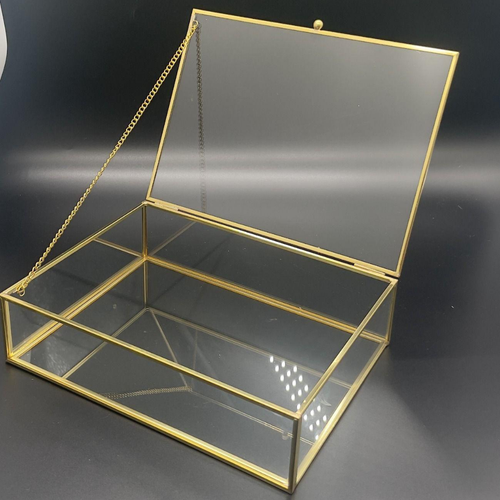 Gouden Glazen Opbergkist met Deksel – 23 x 17 CM